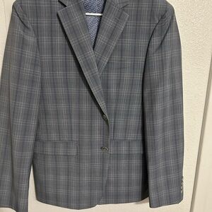 Perry Ellis Premium -slim fit sports coat or suit coat nice